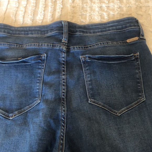Kancan Jeans size 32. Gently used. 32”length. - Picture 3 of 4